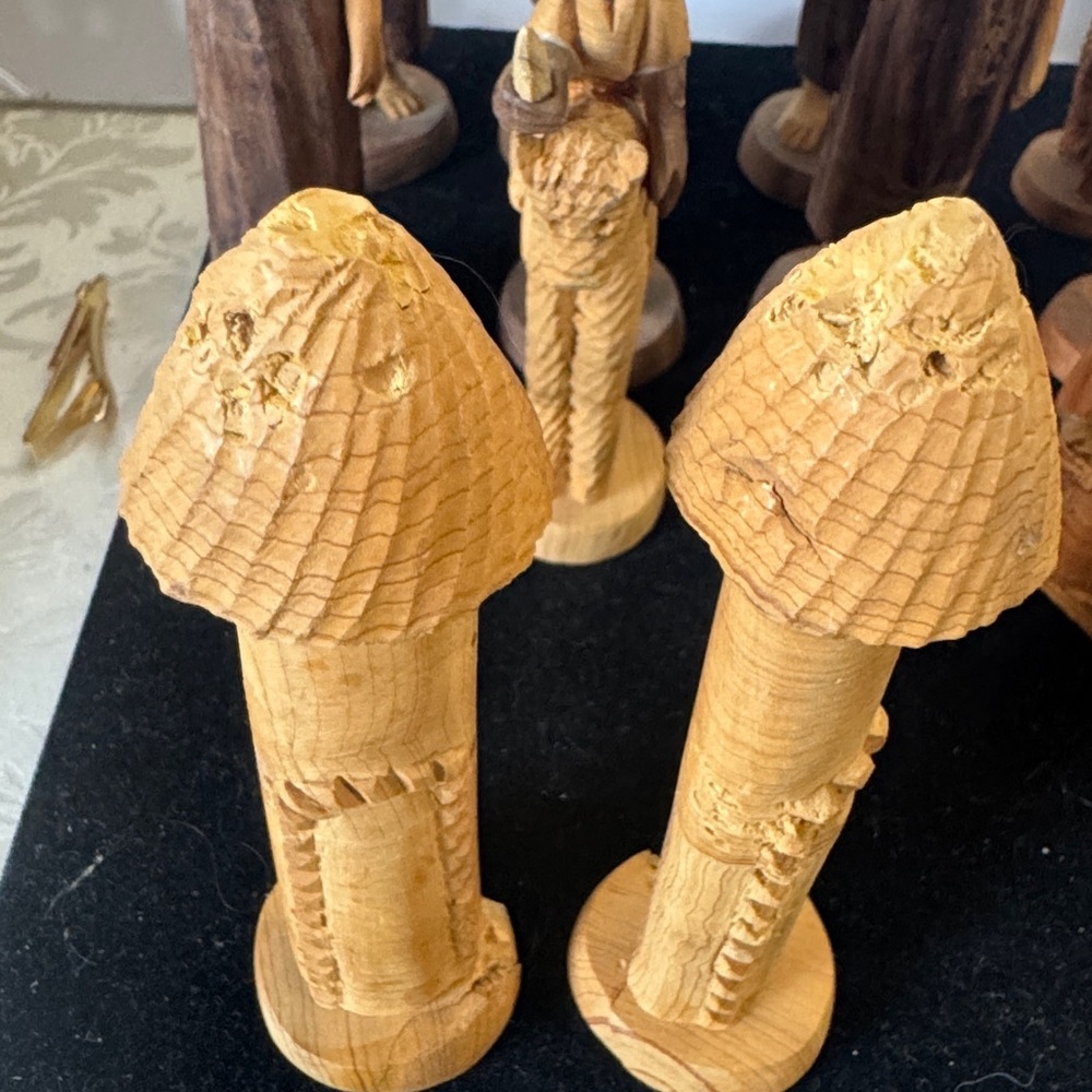 Vintage 1920s Hand Carved African Chess Pieces Tribal Nigerian Handcrafted - Picture 10 of 16